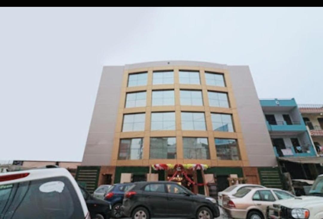 Hotel Sanjay Galaxy,กานปูร์ ภายนอก รูปภาพ